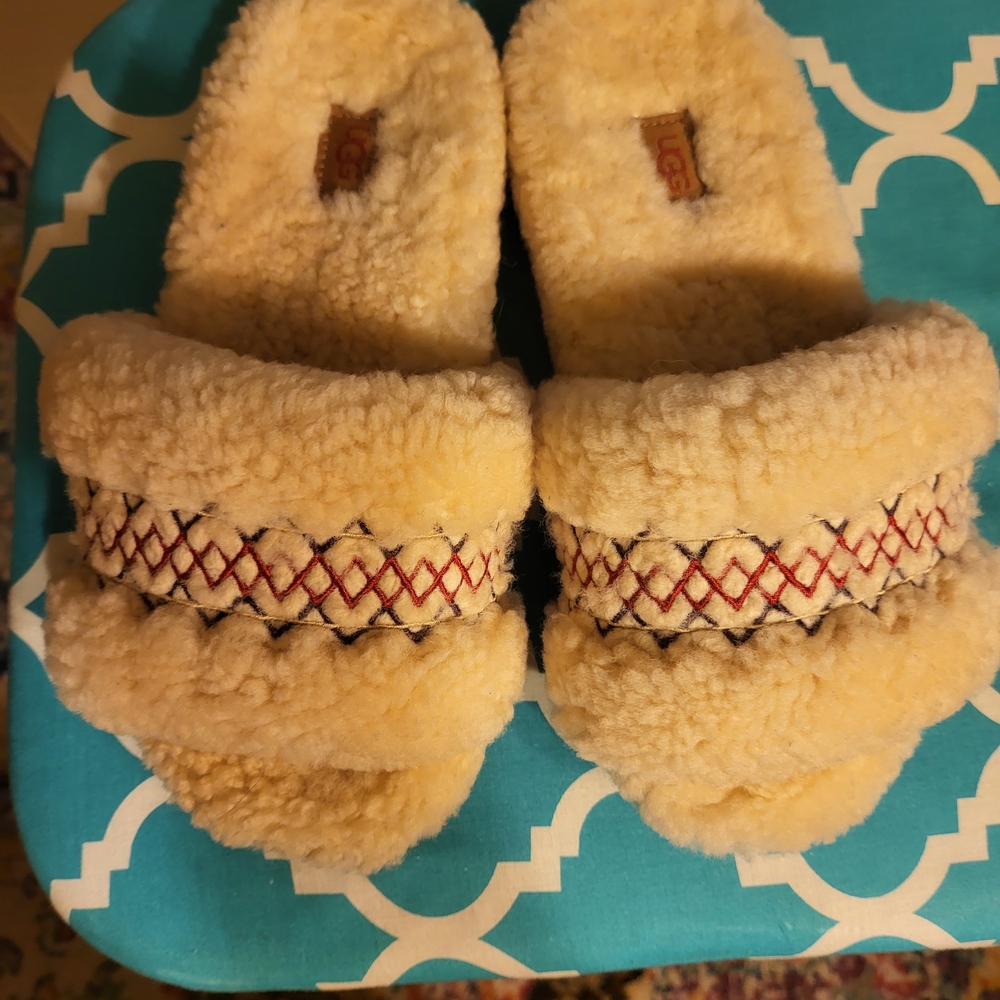 UGG Sheepskin Slippers with Red Accents